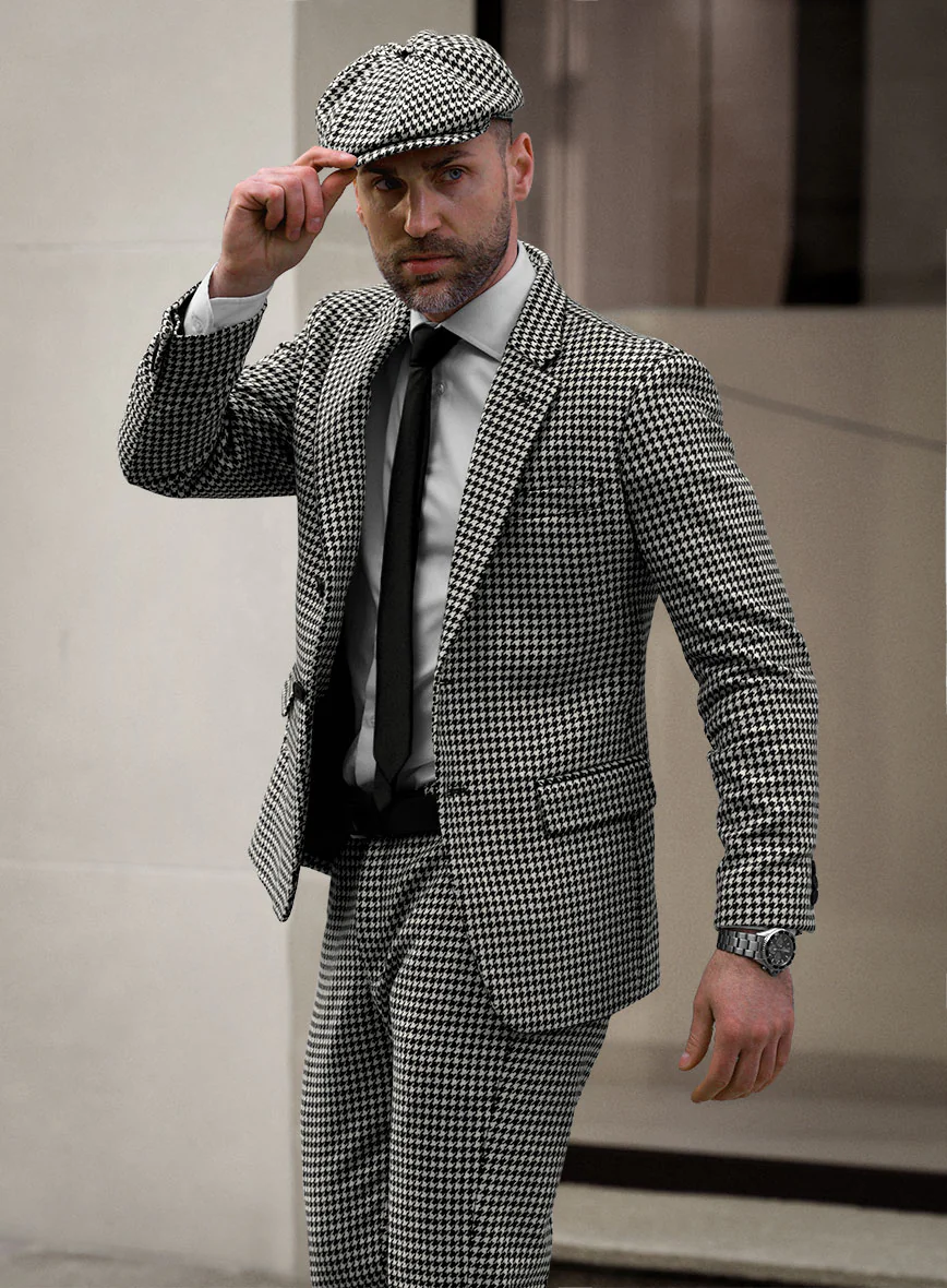 Big Houndstooth BW Tweed Jacket - Image 3