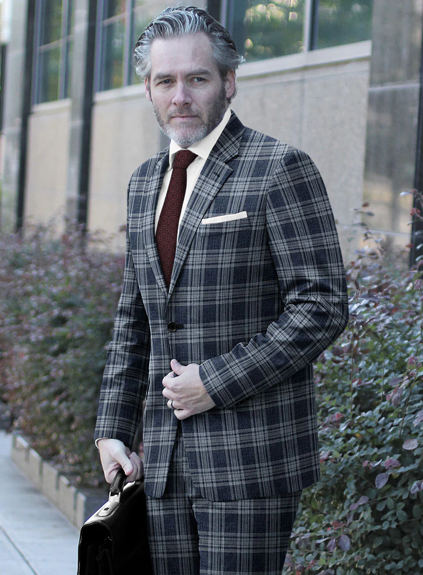 Loro Piana Tesoro Wool Silk Linen Suit - Image 4